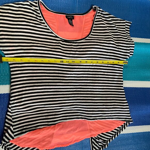 Rue21 X-Large Black and White Striped with Peach Color underlay - Picture 6 of 6